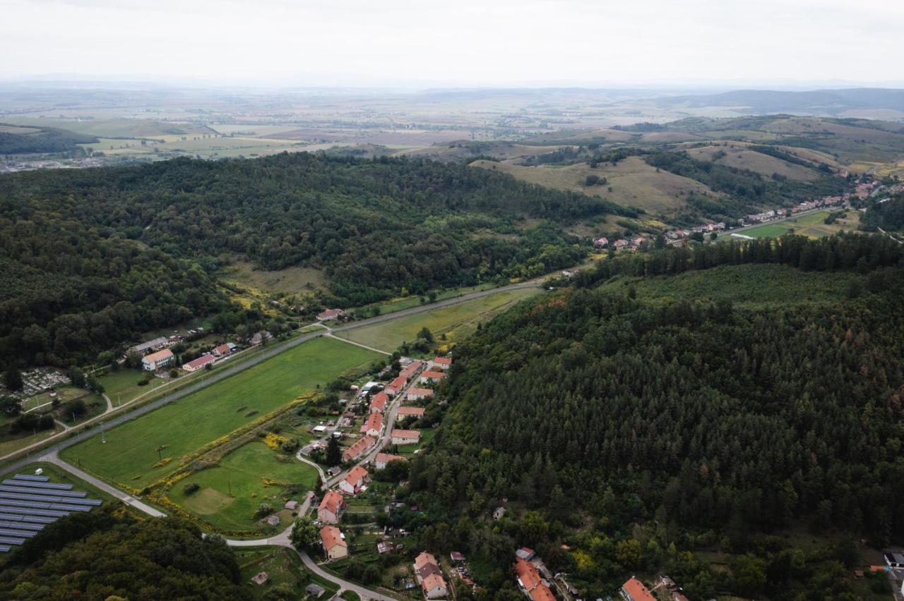 Apartmán Videki Vendeghaz A Buekkben, Pezsgofuerdovel. Királd Exteriér fotografie